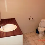 Langelund Apartments דירה *