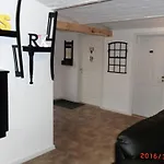 Langelund Apartments דירה *