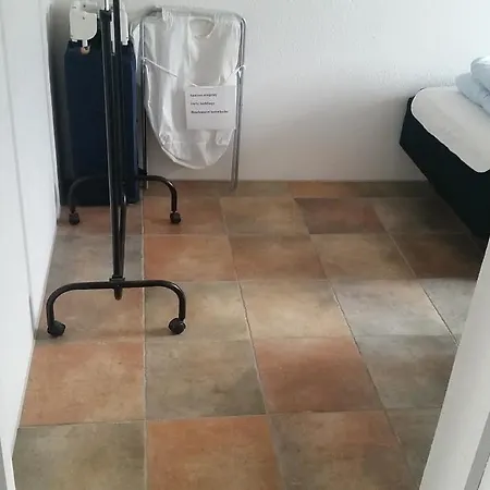 Langelund Apartments דירה